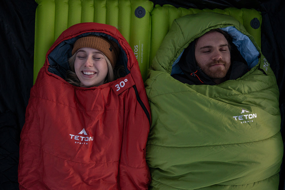 Sleeping Bags From Fall to Winter: Picking the Right One for Cooler Months