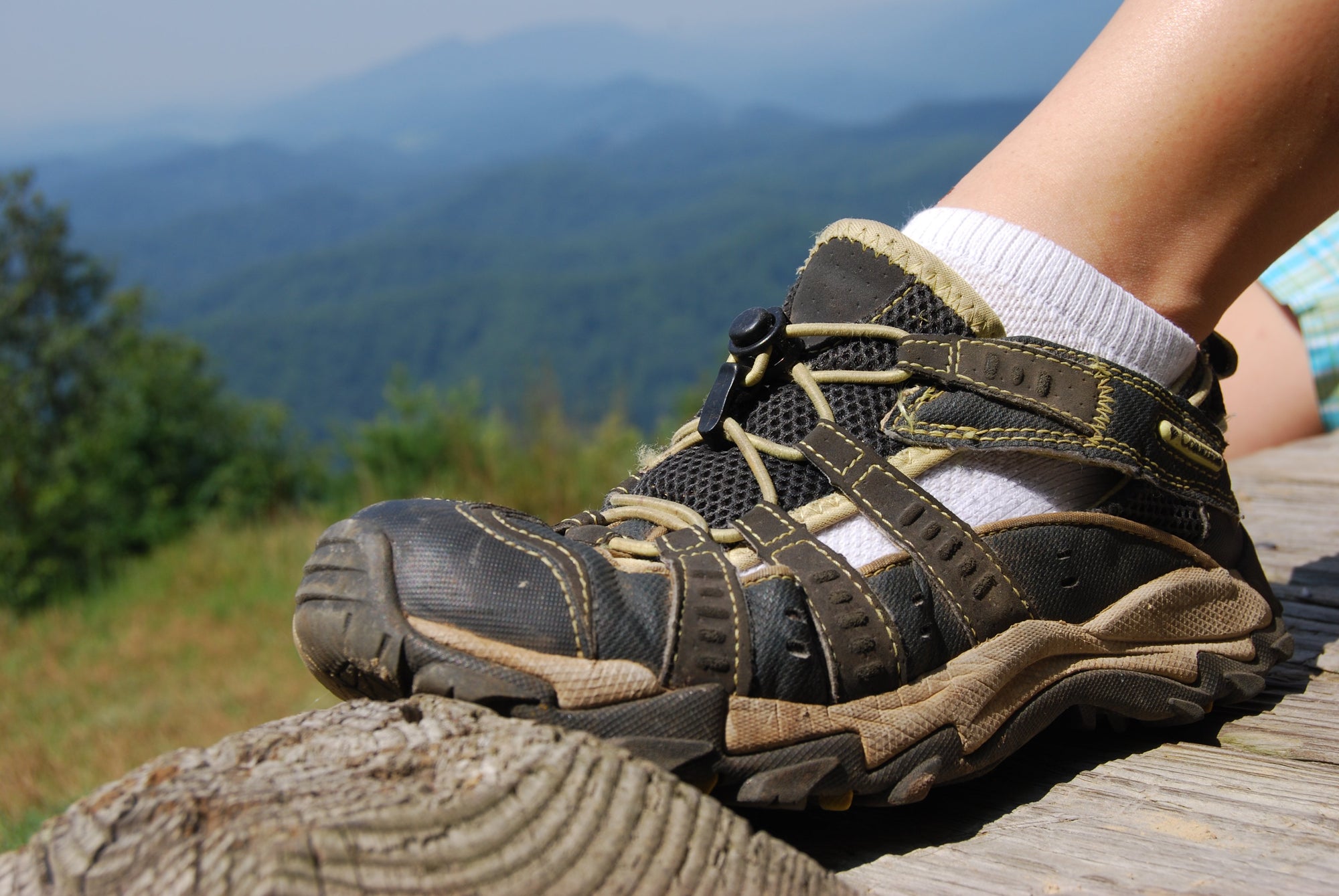 How to Pick the Right Hiking Shoes